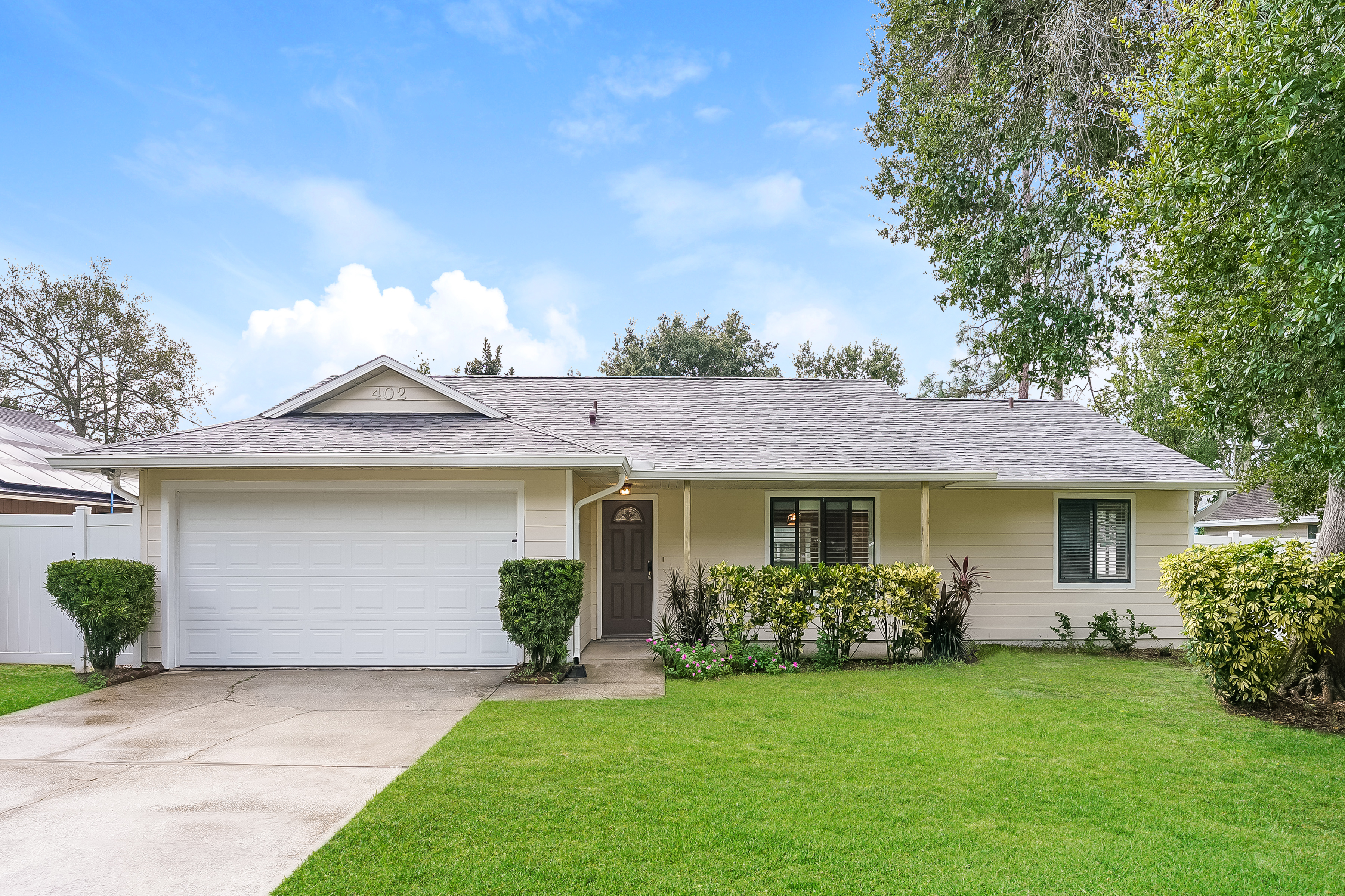 402 FLEMING AVE ORMOND BEACH, FL 32174